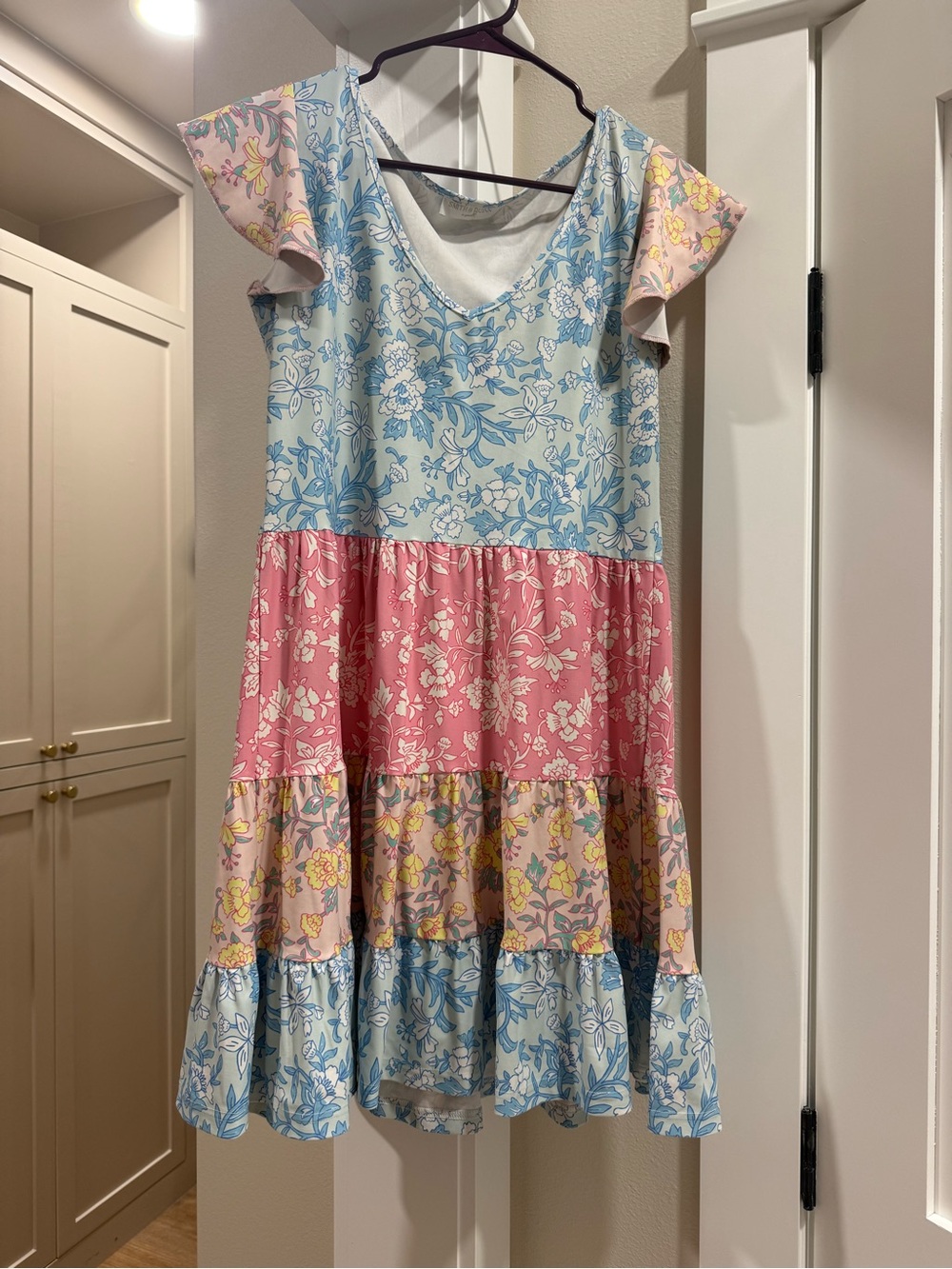 Smith & Quinn Pink & Light Blue Floral Tiered Dress